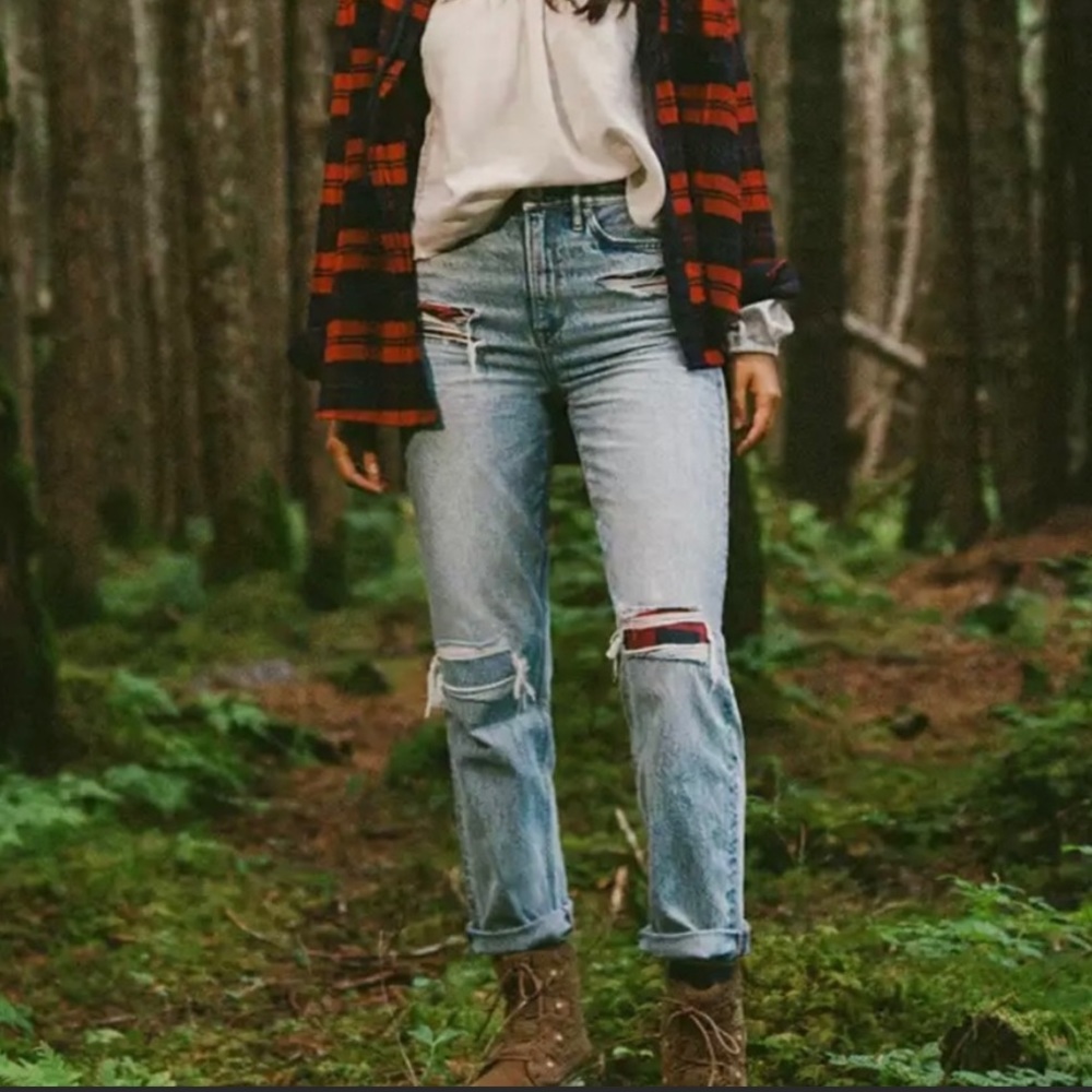 American Eagle Highest Rise 90’s Boyfriend Jeans